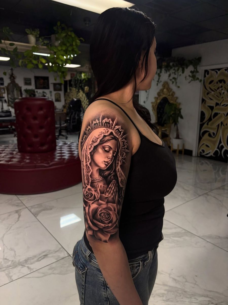 Virgin Mary and roses — upper-arm sleeve